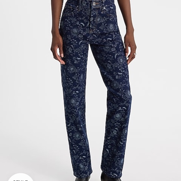 Express Floral Dark Wash Straight Leg Jeans Size 8 NWT - Picture 3 of 8
